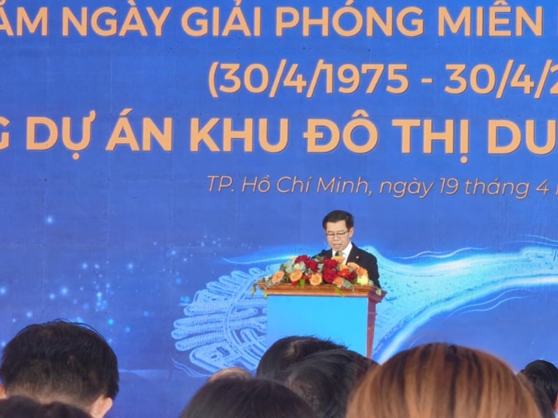 Ông Nguyễn Việt Quang, Phó Chủ tịch kiêm Tổng giám đốc Tập đoàn Vingroup phát biểu tại sự kiện